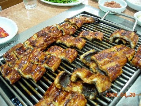 옛날돌집 이미지